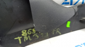 Накладка боковая паcсажирского сидения левая Tesla Model 3 18-23 черная, царапины