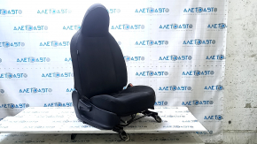 Пассажирское сиденье Nissan Versa 12-15 без airbag, механическое, ткань черная, под чистку