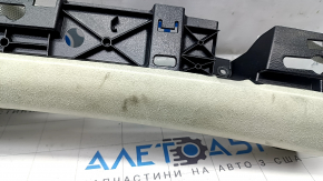 Крупный план задней части накладки передней стойки для Tesla Model X 2016-2021.