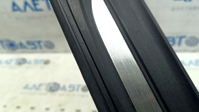 Накладка порога внешняя передняя правая BMW 5 F10 11-16 черная с хром, отсутствует хром накладка B,W, царапины, сломаны крепления