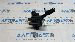 Клапан системы охлаждения Toyota Prius 20 04-09