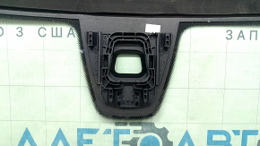 Лобовое стекло Mercedes C-class W205 15-21 песок, скол