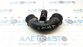 Патрубок інтеркулера лівий другий VW Atlas 24-26 2.0T, пластик