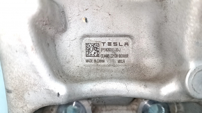 Цапфа передняя левая Tesla Model X 22-26 варена