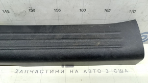 Накладка порога задняя левая Mazda CX-5 17-25 черная, царапины