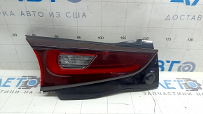 Ліхтар внутрішні двері багажника лівий Mazda CX-5 22-25 подряпини