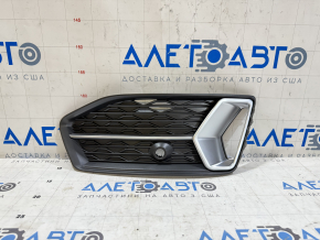 Решітка переднього бампера права Audi A6 C8 19-22 під повітропровід та парктронік, хром