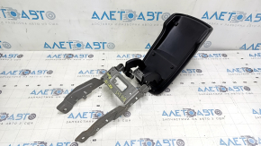 Подлокотник Lincoln MKC 15-19 кожа черная, царапины