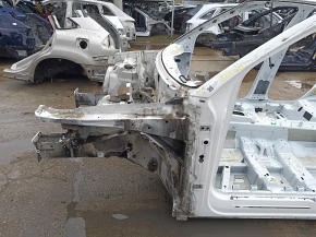 Чверть передня ліва Audi Q5 80A 18-24 на кузові, біла