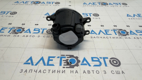 Противотуманная фара птф левая Toyota Prius V 12-17