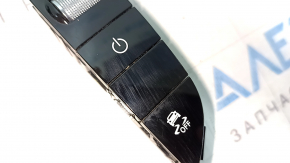 Кнопки управления на центральной консоли справа Mercedes GLC 19-20 царапины