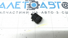 Отбойник капота правый Mazda CX-50 23-26 на телевизоре