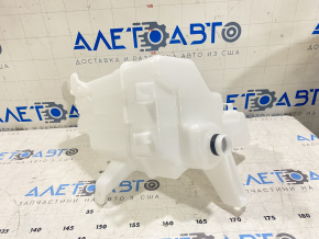 Бачок омывателя Toyota Rav4 13-18