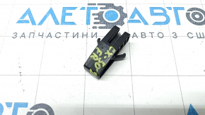 Кріплення переднього бампера праве Mazda CX-50 23-26