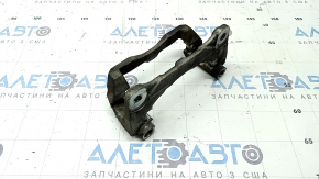 Скоба суппорта переднего правого Toyota Camry v70 18-24