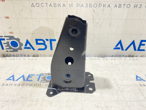 Кронштейн переднього підрамника передній правий Mazda 6 18-21
