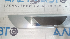 Накладка порога внешняя задняя левая VW Passat b8 16-19 USA R-Line, царапины, тычки