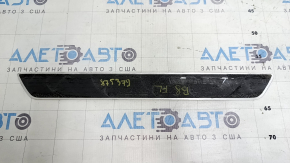 Накладка порога внешняя передняя левая VW Passat b8 16-19 USA R-Line, царапины, тычки