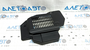 Накладка аудіопідсилювача Mazda CX-50 23-26