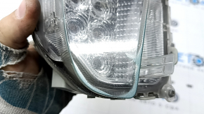 Поворотник правый Toyota Prius 30 13-15 рест, потерт, крашен