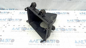 Нижня кришка корпусу повітряного фільтра Mazda CX-50 23-26 2.5