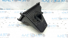 Нижняя крышка корпуса воздушного фильтра Mazda CX-50 23-24 2.5