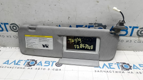 Козырек правый Tesla Model 3 18- серый, без крючка, под чистку, царапины на зеркале