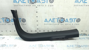 Накладка порога внутренняя передняя правая Volvo XC40 19-26 черная, потерта