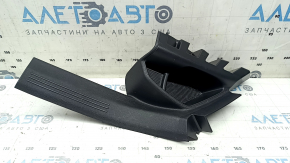 Накладка порога задняя левая Volvo XC40 19-26 черная, царапины