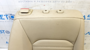 Крепежная часть спинки сиденья Ford Fusion с дефектами, требует чистки.