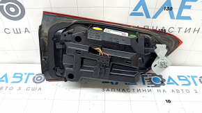 Фонарь внутренний двери багажника правый BMW X1 F48 20-22 LED