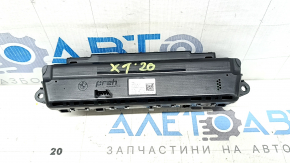 Нижняя часть управления климат-контролем BMW X1 F48, вид с номером детали.