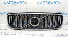 Грати радіатора grill зі значком Volvo XC40 19-22 Momentum хром, без камери, пісок, тички, надлом решітки
