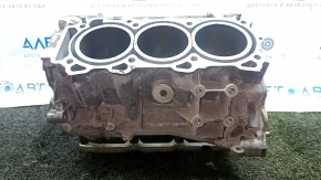 Блок цилиндров голый Nissan Maxima A36 16-21 под расточку, задиры