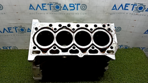 Блок цилиндров голый Volvo XC90 16-26 B4204T27 T6 2.0T под хонинговку