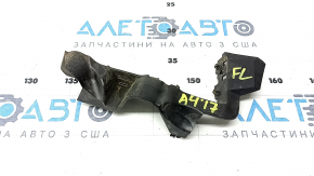 Крепление переднего бампера на крыле левое Audi A4 B9 17-19 сломано крепление
