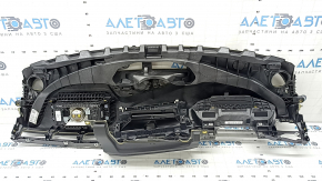 Торпедо передняя панель с AIRBAG Audi A4 B9 17-25 черная, без проекции