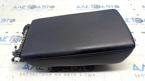 Підлокітник центральної консолі Tesla Model Y 20-25 шкіра чорна, сіра строчка, потерта шкіра