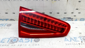 Ліхтар внутрішній кришка багажника лівий Audi A4 B8 13-16 рест седан LED, подряпини