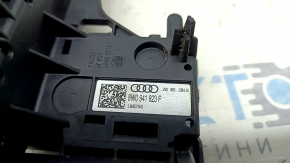 Распределитель тока АКБ Audi A4 B9 17-25