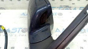 Профиль правого зеркала Audi A4 B8 2008-2016, с видимыми следами эксплуатации