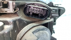 Фара передняя левая в сборе Audi A4 B8 13-16 рест ксенон led, песок, царапины