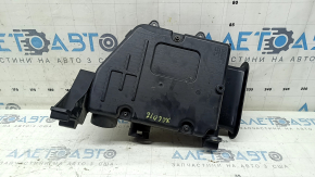 Резонатор воздушный Volvo XC60 18-26 в сборе 3 части