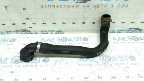 Патрубок охолодження верхній Volvo XC60 18-26 T5, T6, T8