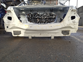 Задня панель Mercedes W213 E 300/350 17-23 на кузові, біла, роблена