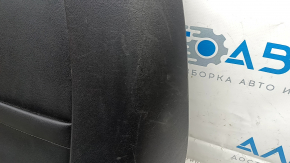 Вид дефектов с другой стороны накладки для модели Tesla Model Y.