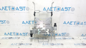Задняя часть подпорки сиденья Audi A4 B8 2008-2016, на фоне детали.