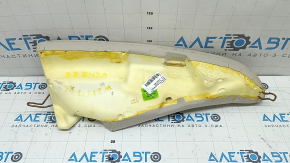 Вид с обратной стороны боковушки заднего сидения Мерседес E-класс W213, отметка на оригинале