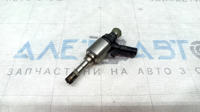 Форсунка распылитель Audi A4 B8 08-16 2.0T высокого давления