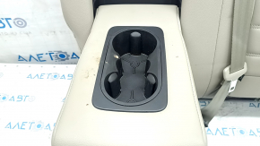 Купе подлокотника для заднего ряда сидений Ford C-Max 2013-2018, немного загрязнен.